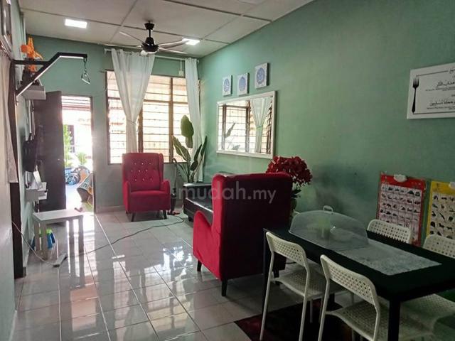 Rumah Untuk Disewa 1