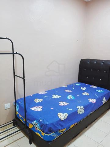 Nusantara Room Rent GelangPatah |FullFurniture Stay Owner |ShareToilet 1