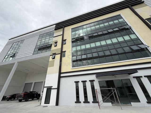 Gated Guarded 46725sf 3 Storey Semi D Warehouse Bandar Puncak Alam 1