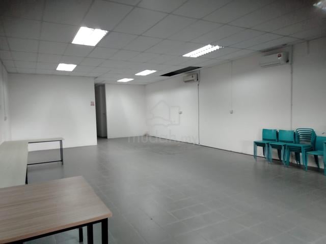 Kidurong Ground Office For Rent - Facing Main Road 1