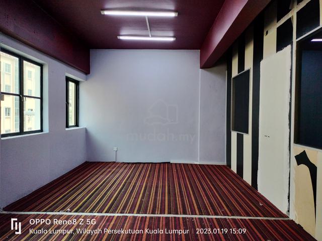 Freehold office for sale at Diamond Square Jalan Gombak, with lift 1
