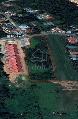 Land For Sale - Simpang Renggam 1