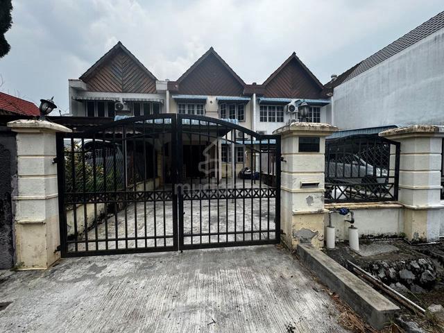 KAWASAN STRATEGIK Teres 2 Tingkat Jalan Sulam Seksyen 19 Shah Alam 1