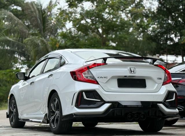 2016 Honda CIVIC 1.5 TC-PREMIUM (A) - 2