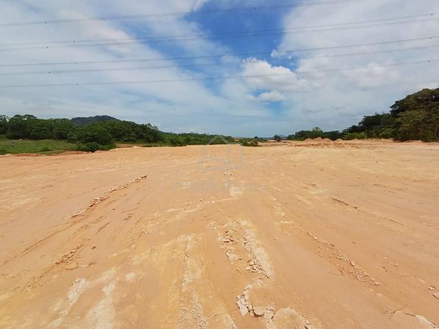 LARGE FLAT INDUSTRIAL LAND! AGRICULTURAL LAND FOR RENT! Semenyih 1