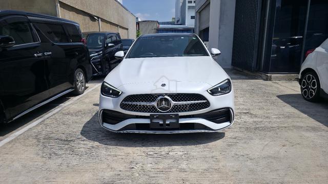 2022 Mercedes Benz C200 AVANTGARDE AMG LINE - 2