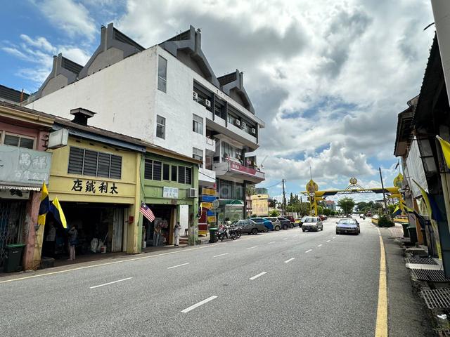 Jalan Kangar Perlis 1.5 Storey ShopLot 1