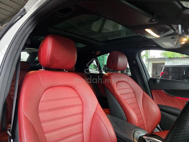【SUNROOF,BURMESTER】2021 Mercedes Benz C200 1.5 AMG - 4