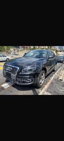 2011 Audi Q5 2.0 TFSI QUATTRO - 2 digit VIP plate - 2