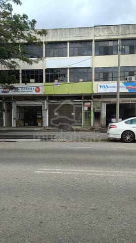 3 Storey Shop For Sale 1