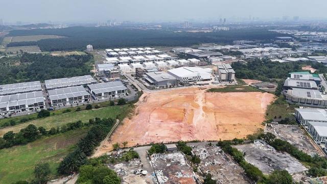 5.7 Acres Agriculture Zoning Industrial Land @Desa Cemerlang Ulu Tiram 1
