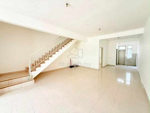 Erica @ Meridin East, Kota Masai 2 Storey Terrace House Gate & Guarded 1