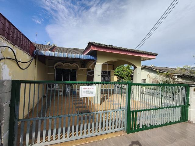 Homestay Bukit Rambai Jalan Perawan 1
