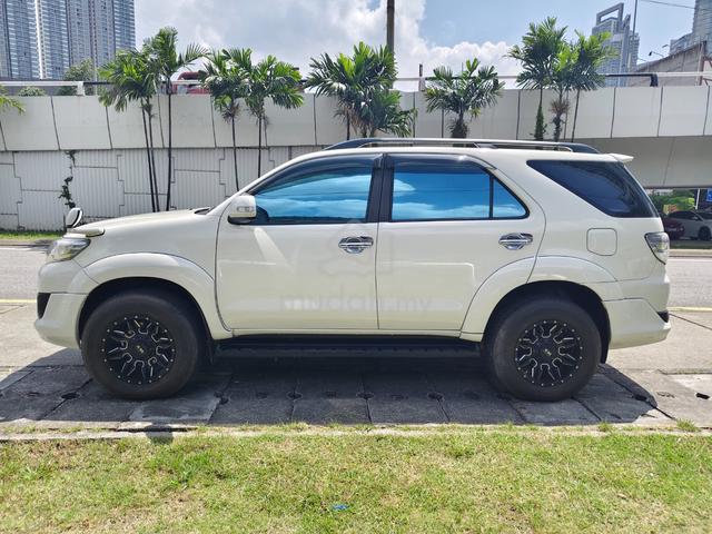 2013 Toyota FORTUNER 2.7 V FACELIFT (A) - 5