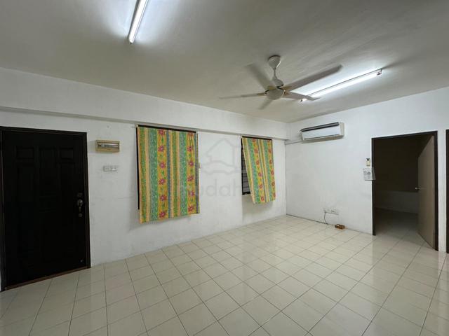 Sri Aman Apartment 1