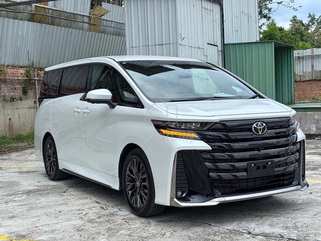 5k KM S/STEP 6A 2025 Toyota VELLFIRE Z PREMIER - 1