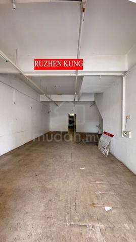 2 Storey Shop Lot Rent 2700sf Jalan Jelutong Face main road 1