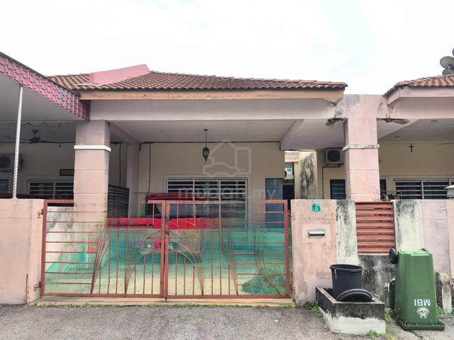 Lapangan Perdana Freehold Fully Renovated Single Storey House 1