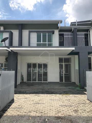 Double Storey House Nilai Utama 1