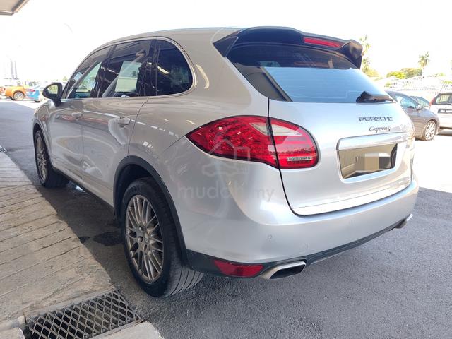 2010 Porsche CAYENNE 4.8 S 958 (A) - 2