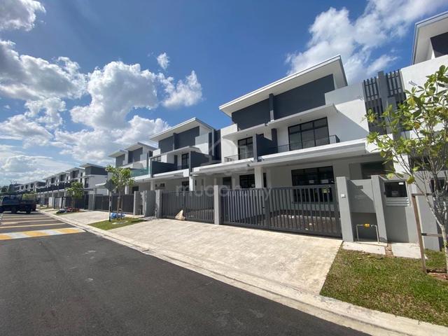 2 Storey @ Ponderosa Callista/ Taman Molek/ Tebrau/ Brand New 1