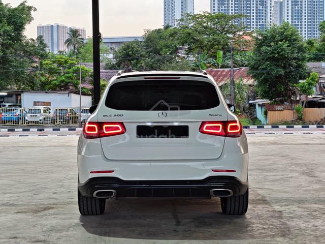 2021 Mercedes Benz GLC300 4MATIC AMG LINE 2.0L (A) - 2