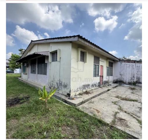 4000sqft Land Area, 1 Storey Semi-D House at Simpang Ampat For Sale 1