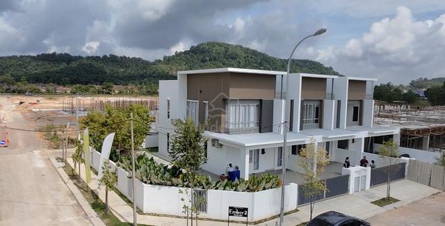 last 2 unit /news storey 22*90 1