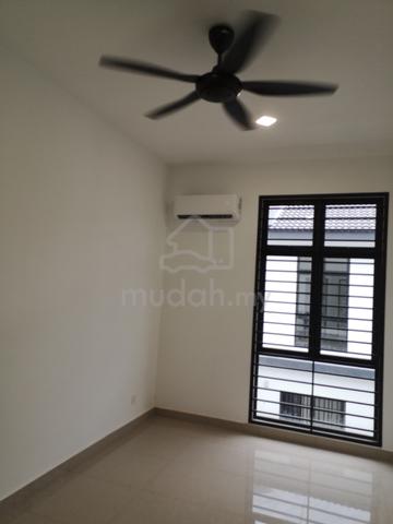 Double Storey Terrace House For Sale Straits View Home Permas Jaya 4