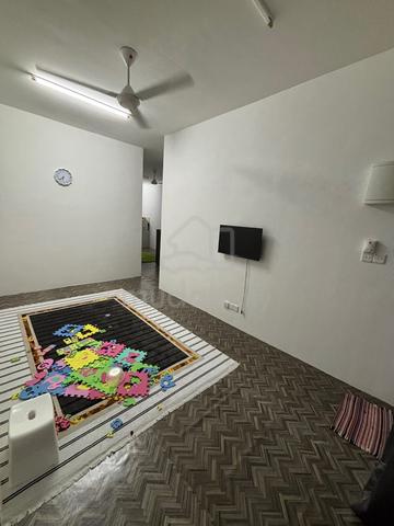 rumah sewa jasin 1