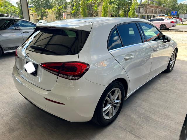 2019 Mercedes Benz A180 1.3 STYLE HATCHBACK (A) - 3