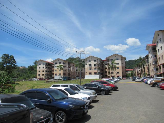 Telipok Ria Apartment 1