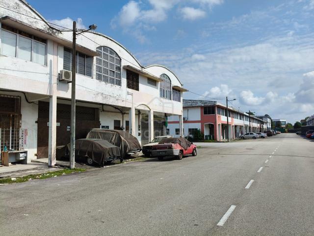 1.5 Storey Terrace House @ Idaman Senai 1