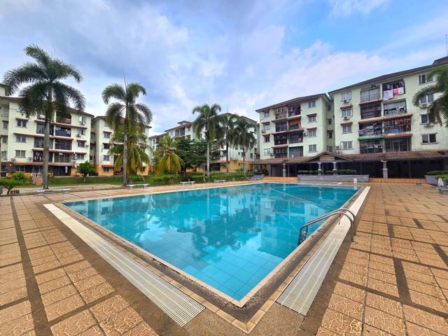 Mawar Apartment (Taman Bunga Raya) 1