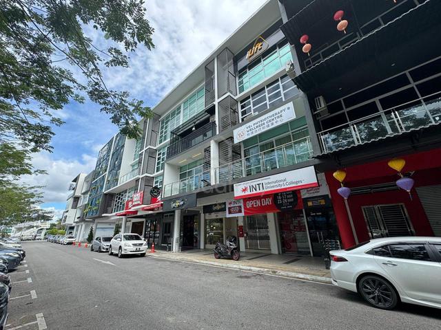 ala City Shoplot 2nd Floor (With Lift) FOR RENT 1