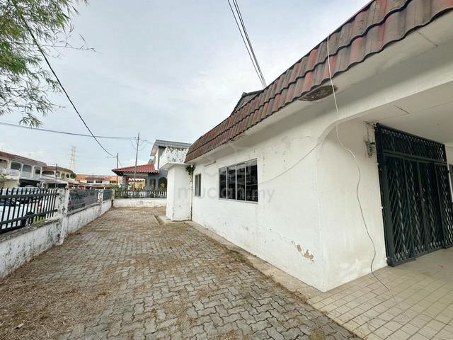 FREEHOLD 1 Storey Terrace CORNER Kampung Enam Kampung 8 Bachang Melaka 1