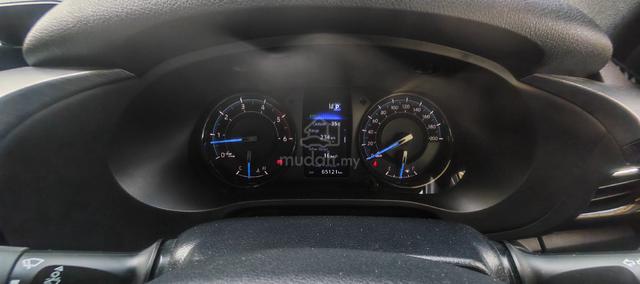 2022/2023 Toyota HILUX 2.8 ROGUE (A) - 5