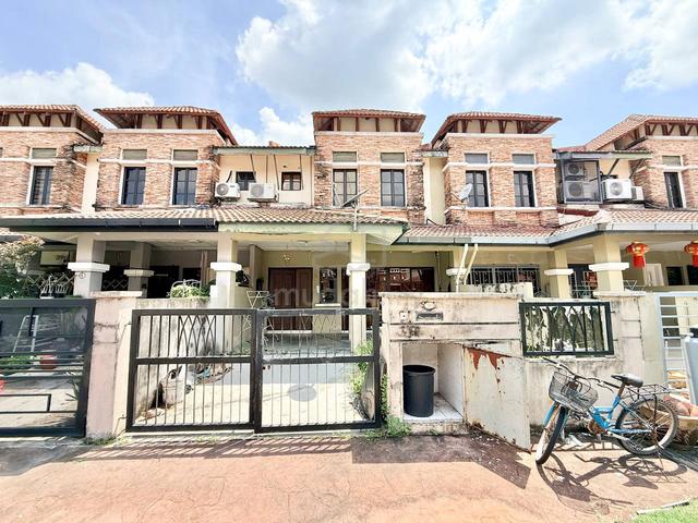 2 Storey Terrace Bandar Nusaputra Puchong 1