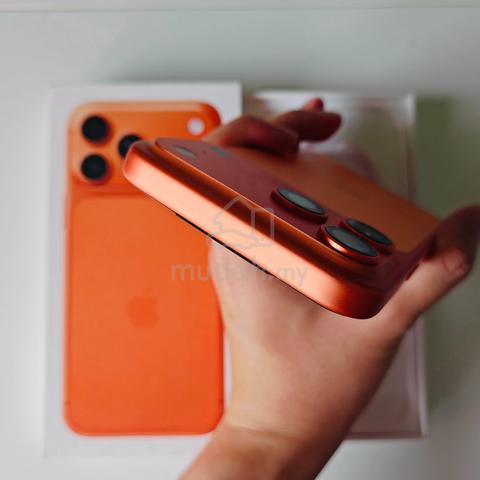 iPhone 17 Pro Max 5G 256GB Full Set Cosmic Orange - photo 3 of 6