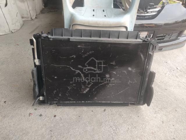 Vellfire Alphard anh20 3.5cc radiator complete - Car Accessories ...