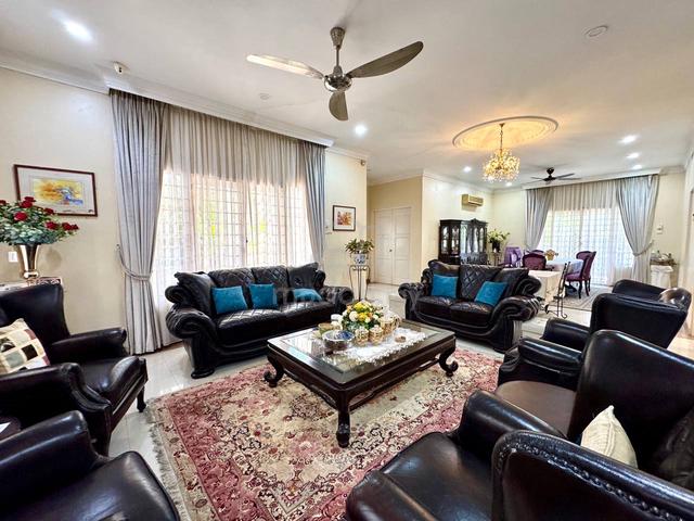[10,408sf] GOOD DEAL Below Market Bungalow Bukit Jelutong U8 Shah Alam 1