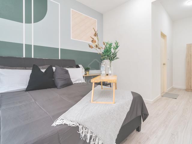 All Inclusive Master Room in Meta Residence (Seri Kembangan), Near MRT 3