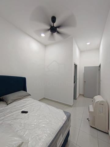 Kulai IOI Single Storey Terrace |Corner Lot|4Bed2Bath|Partial Furnish 1