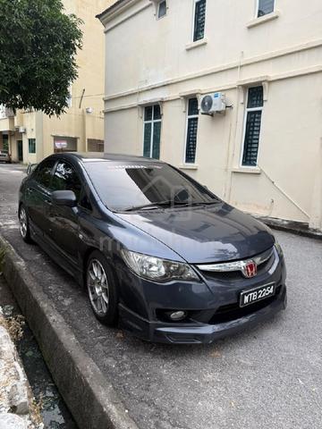 2009 Honda CIVIC 1.8 I-VTEC (A) - 2