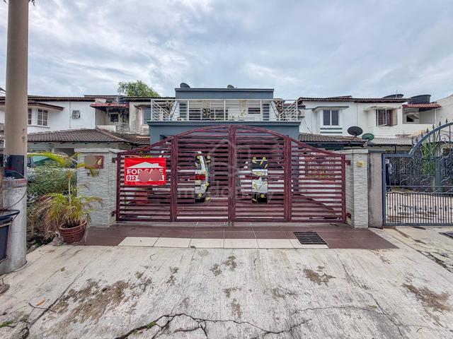RENOVATED UNIT - 2 Storey Terrace Taman Sri Puchong, Puchong 1