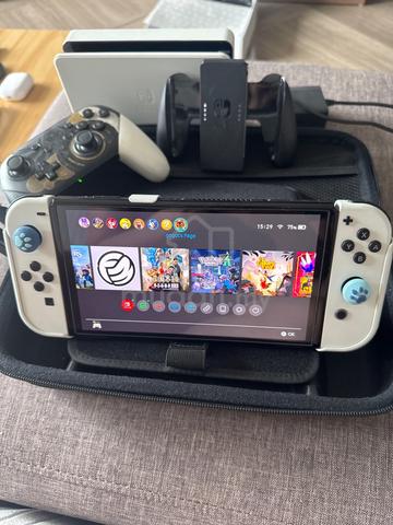 Carousel Image