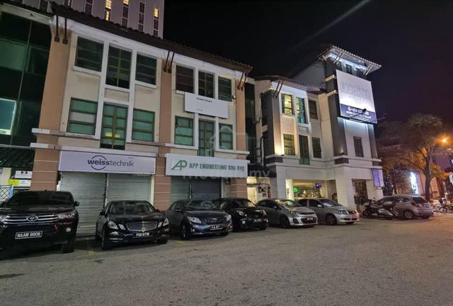shop lot Bayan indah ( behind queensbay mall) for rent 1