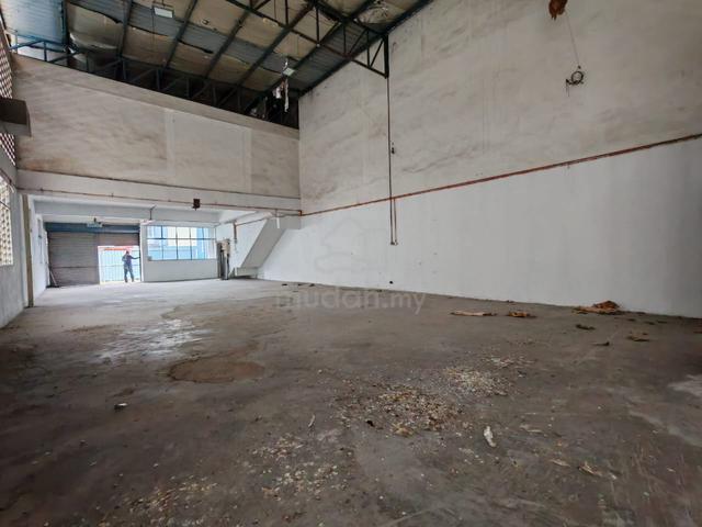 Juru IKS Industrial 3300sqft 1.5 Storey Semi-Detached Factory For Rent 1