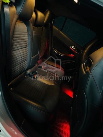 2017/18 Mercedes Benz GLA 250 4MATIC (CBU) - 5