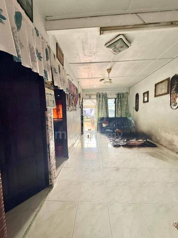 1 Sty Low Cost Jalan Perubatan Original Taman Universiti Skudai 1
